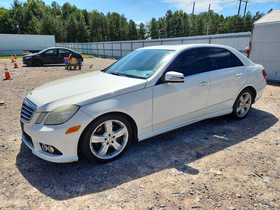 2010 MERCEDES-BENZ E-Class
