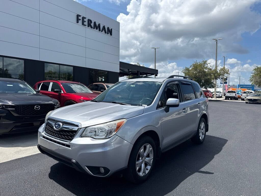 2014 SUBARU Forester