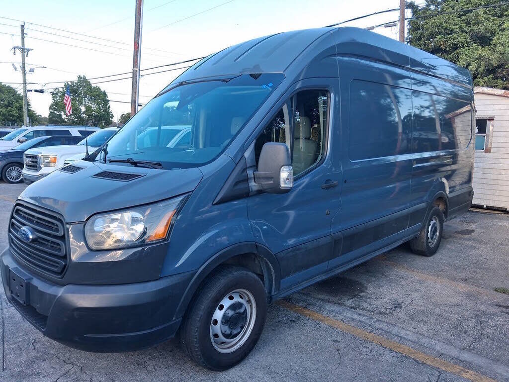 2019 FORD Transit