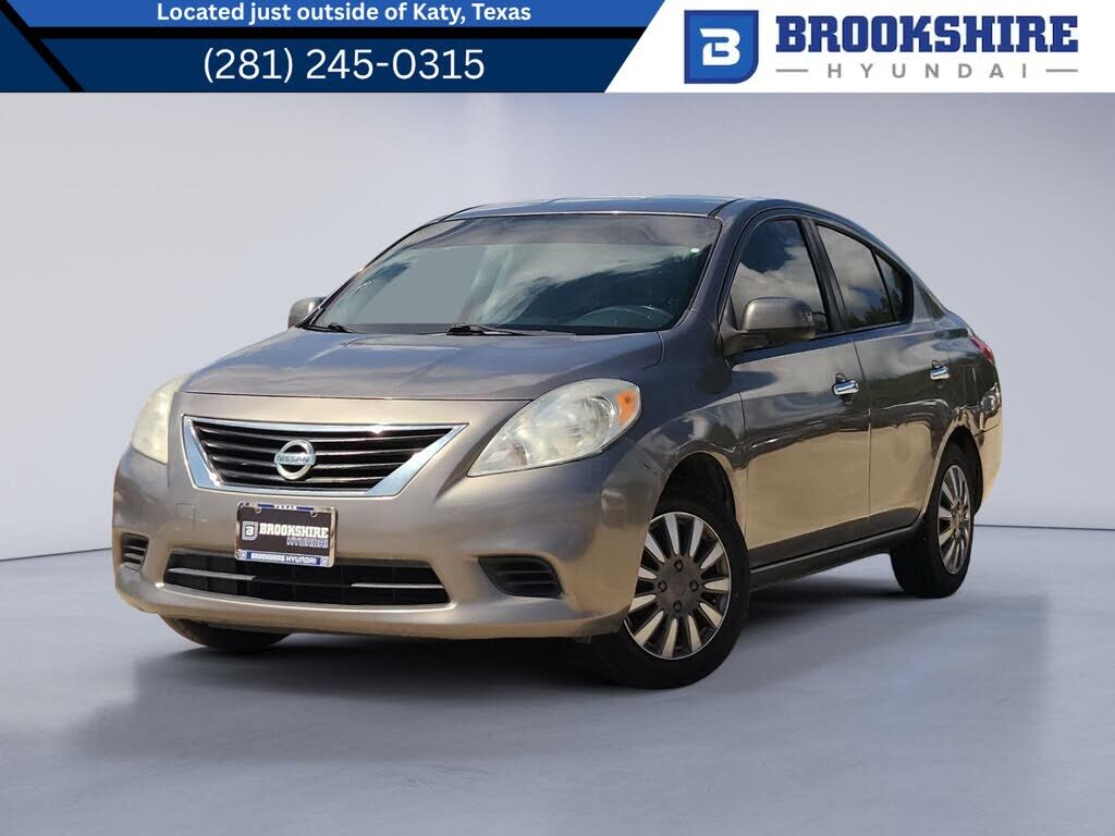 2014 NISSAN Versa