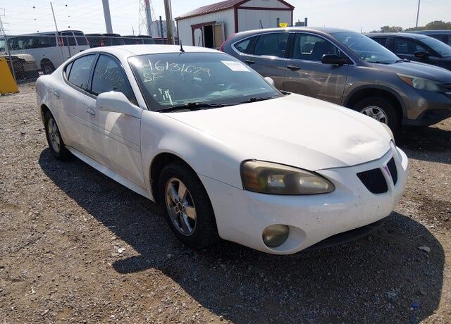 2005 PONTIAC Grand Prix