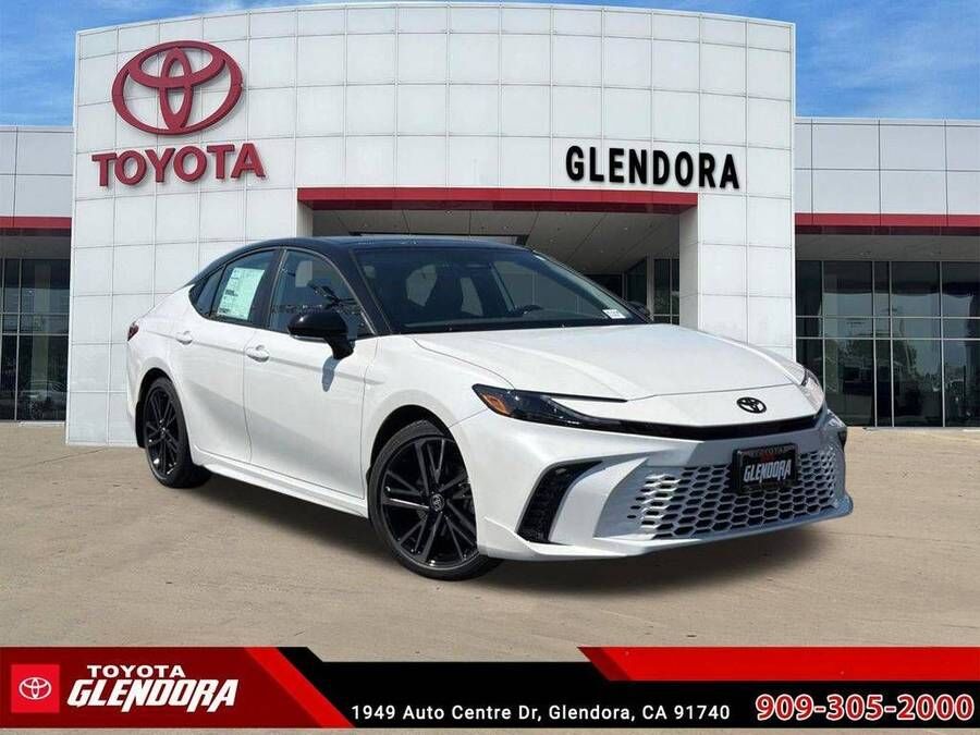 2026 TOYOTA Camry