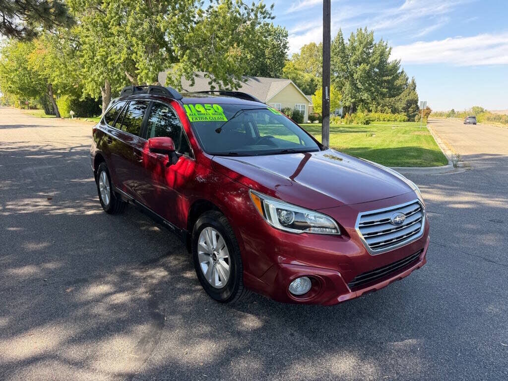 2015 SUBARU Outback