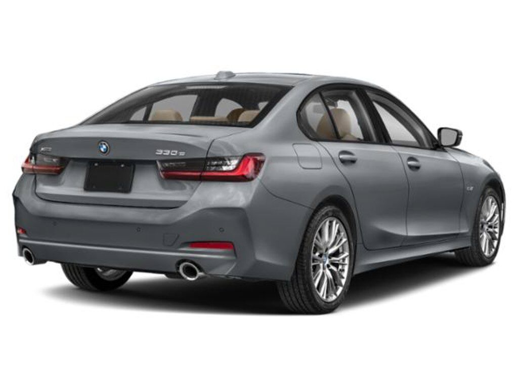 2024 BMW 330e