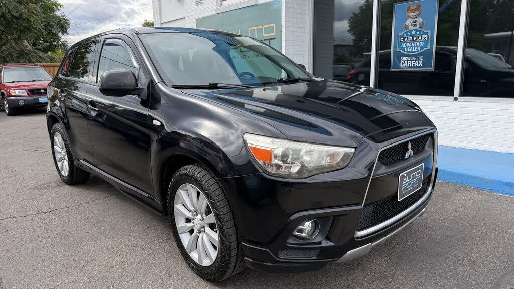 2011 MITSUBISHI Outlander