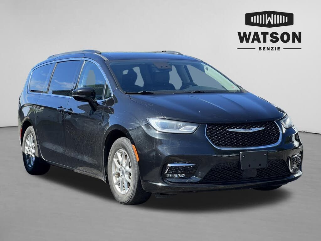 2022 CHRYSLER Pacifica