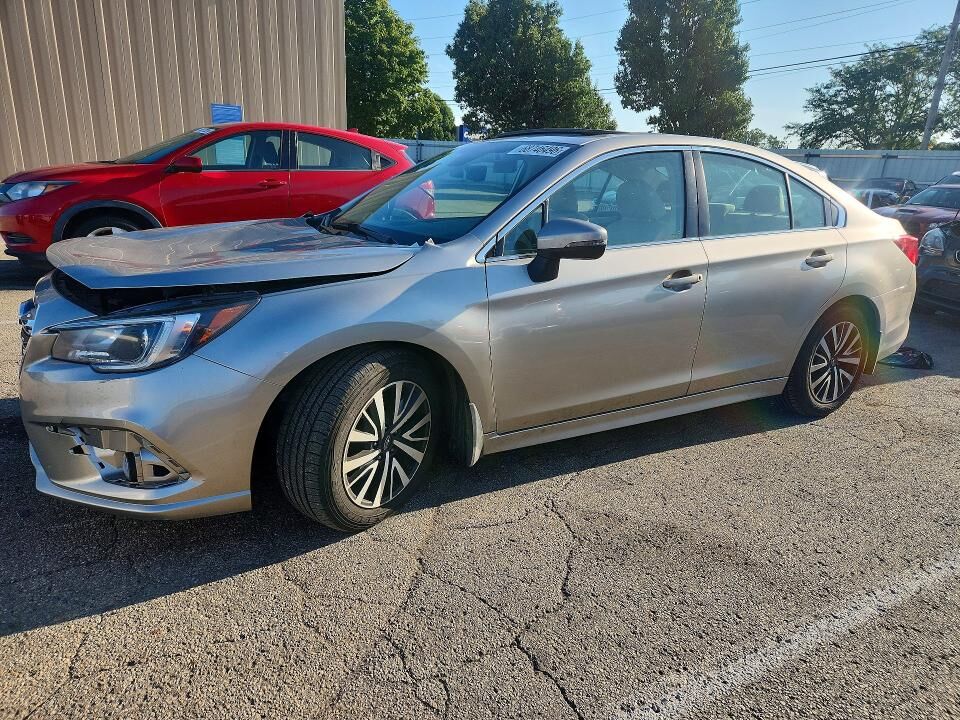 2018 SUBARU Legacy