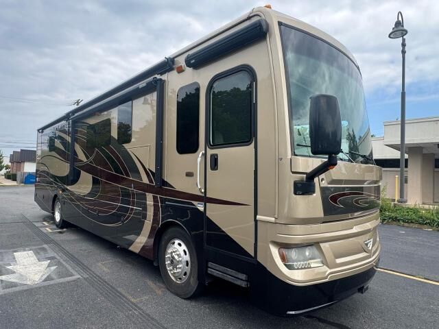 2018 FREIGHTLINER XC-M Modular Rail Rear Engine Motor Home Chassis
