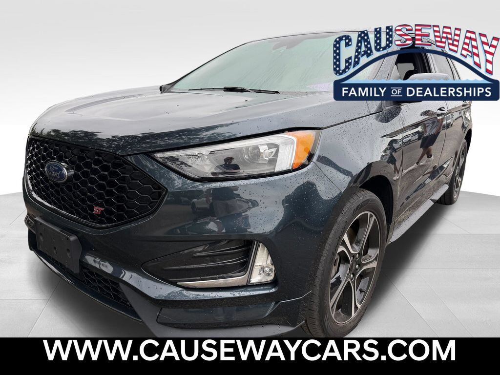 2023 FORD Edge
