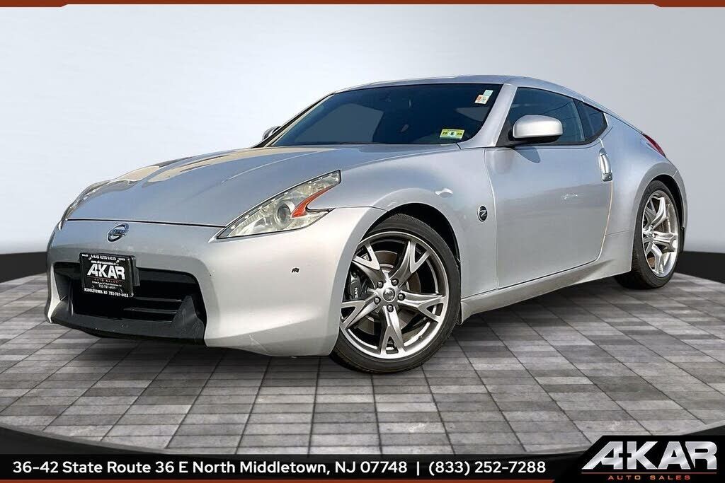 2011 NISSAN 370Z