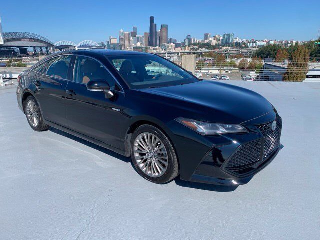 2019 TOYOTA Avalon