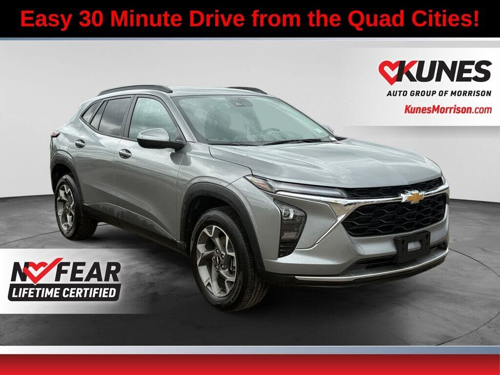 2025 CHEVROLET Trax