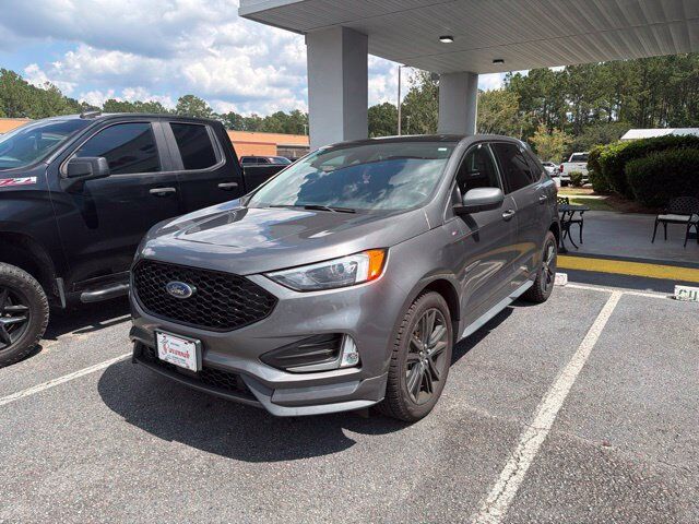 2023 FORD Edge