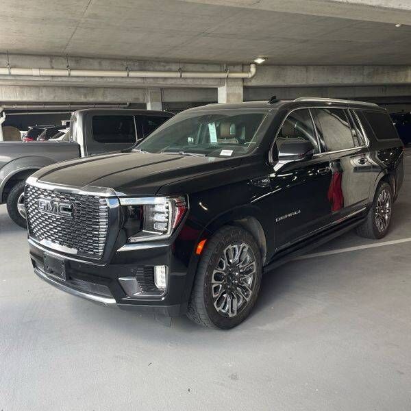2023 GMC Yukon XL