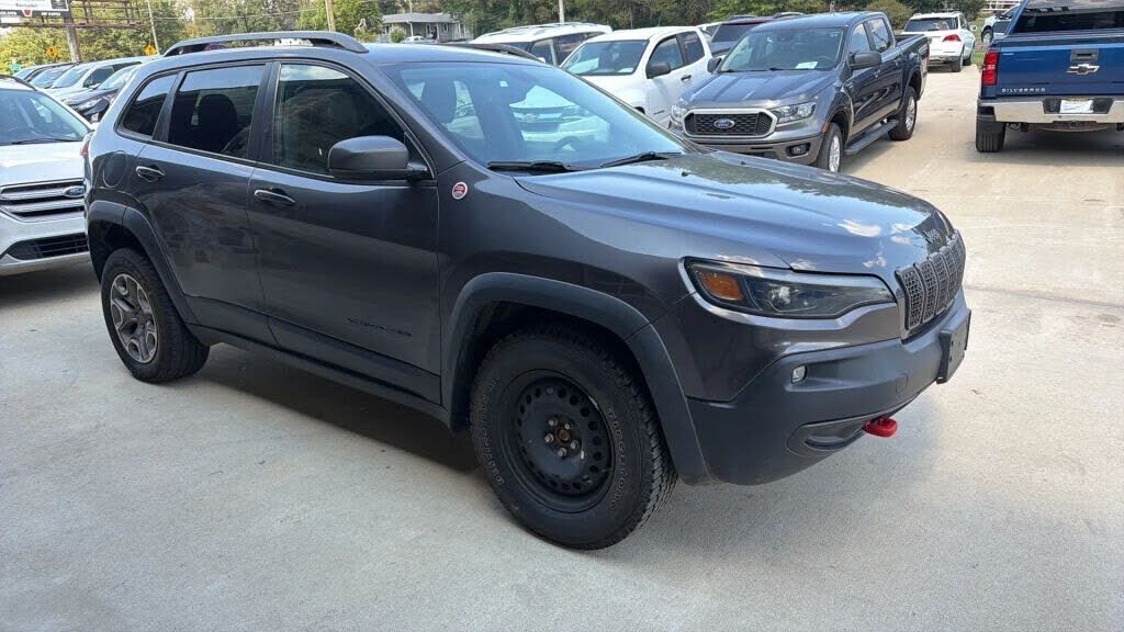 2020 JEEP Cherokee