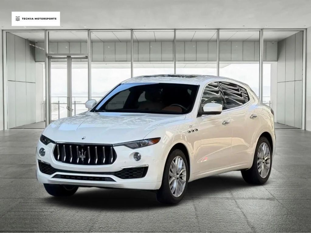 2022 MASERATI Levante