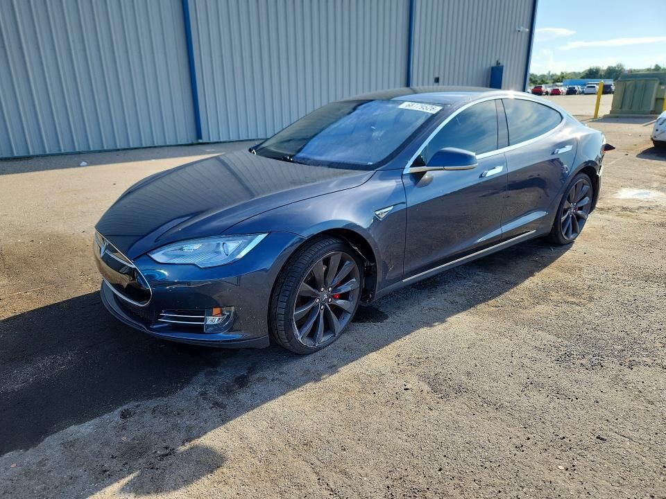 2014 TESLA Model S