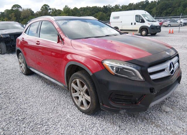 2015 MERCEDES-BENZ GLA-Class