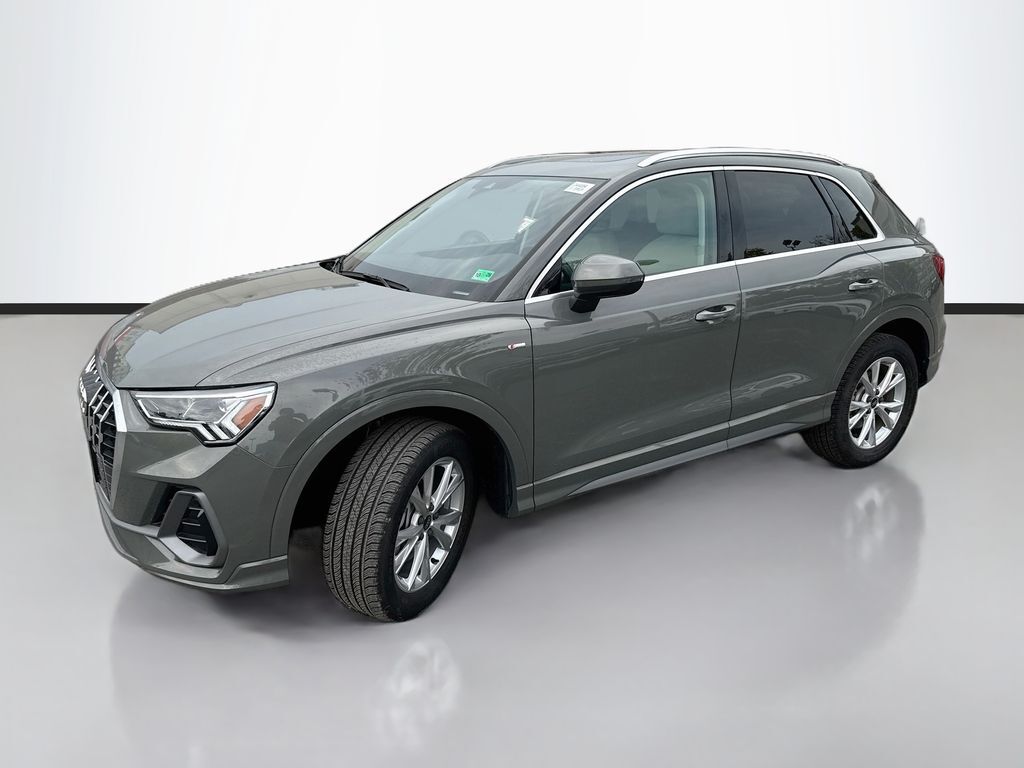 2024 AUDI Q3