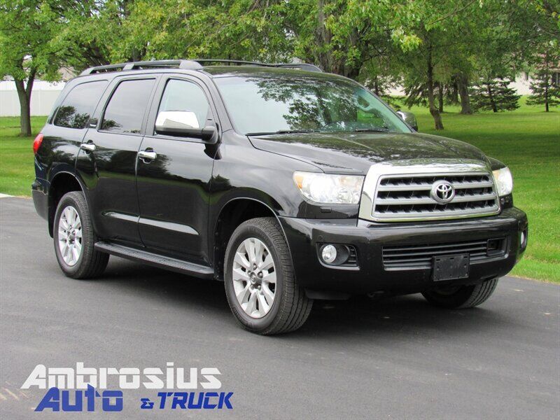 2016 TOYOTA Sequoia