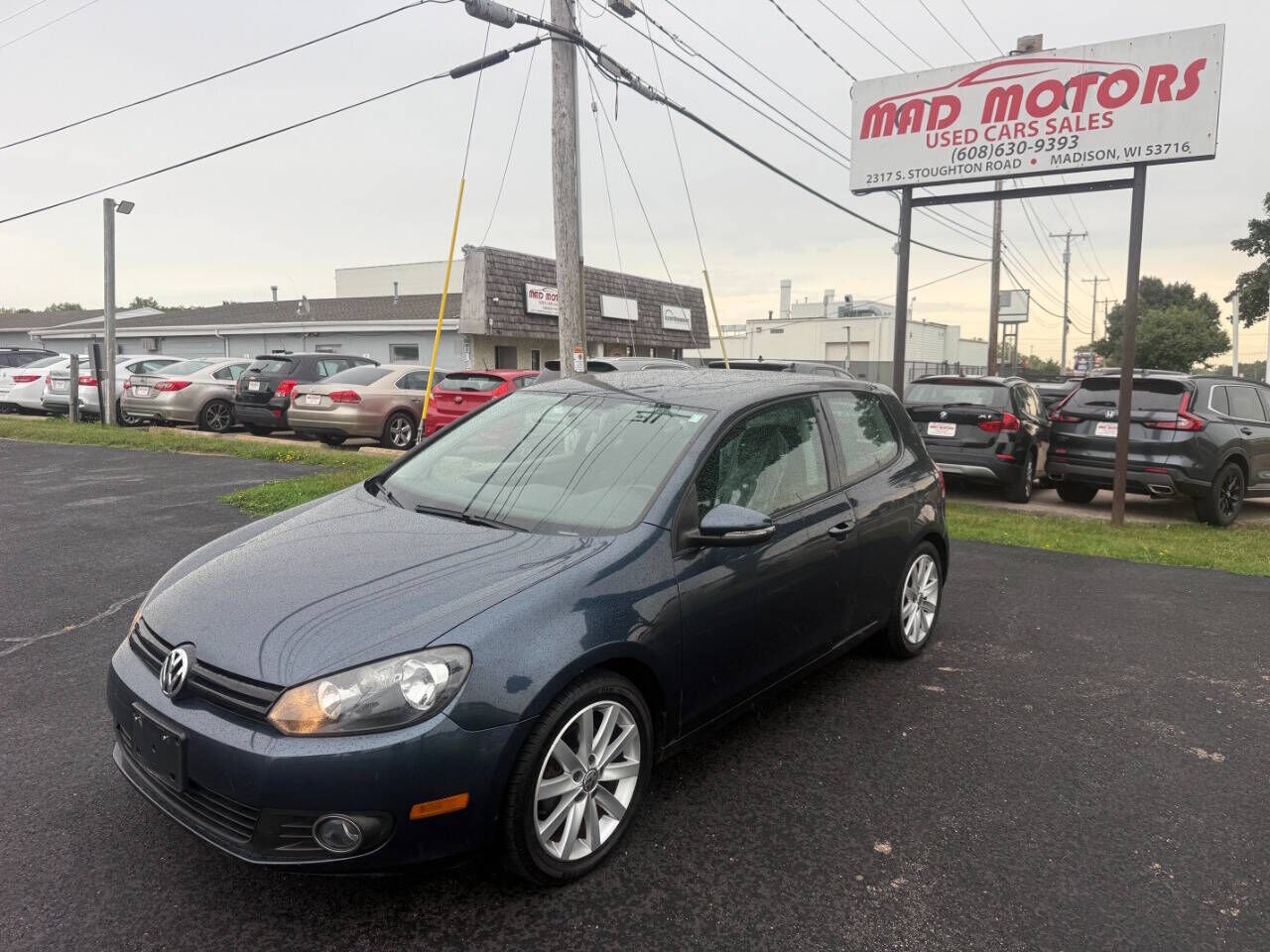 2011 VOLKSWAGEN Golf