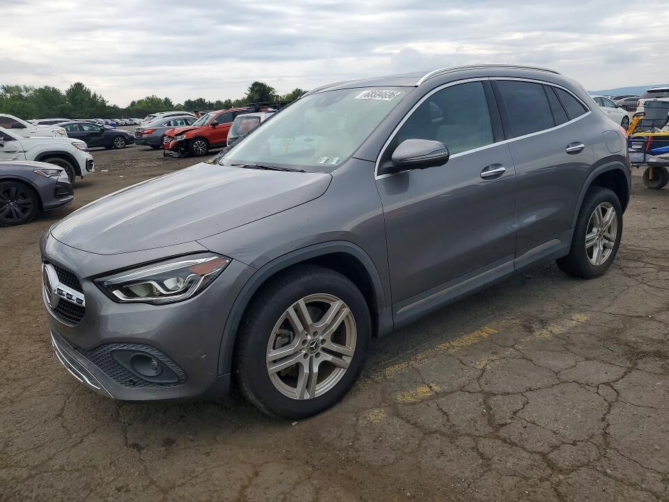 2021 MERCEDES-BENZ GLA-Class