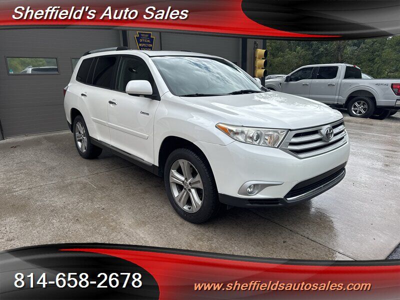 2013 TOYOTA Highlander