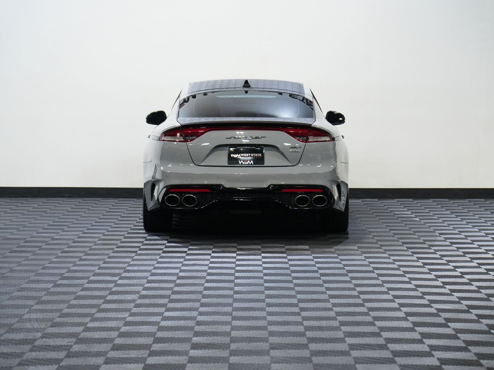 2022 KIA Stinger