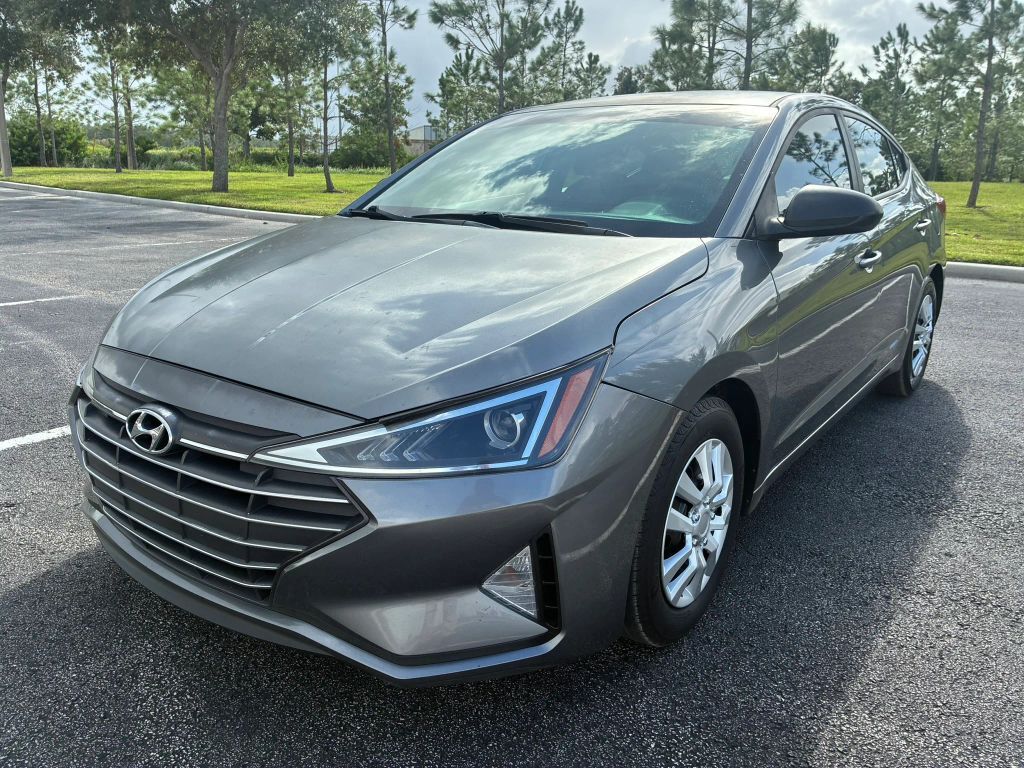 2019 HYUNDAI Elantra