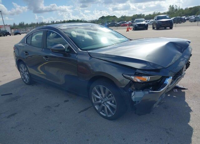 2023 MAZDA Mazda3