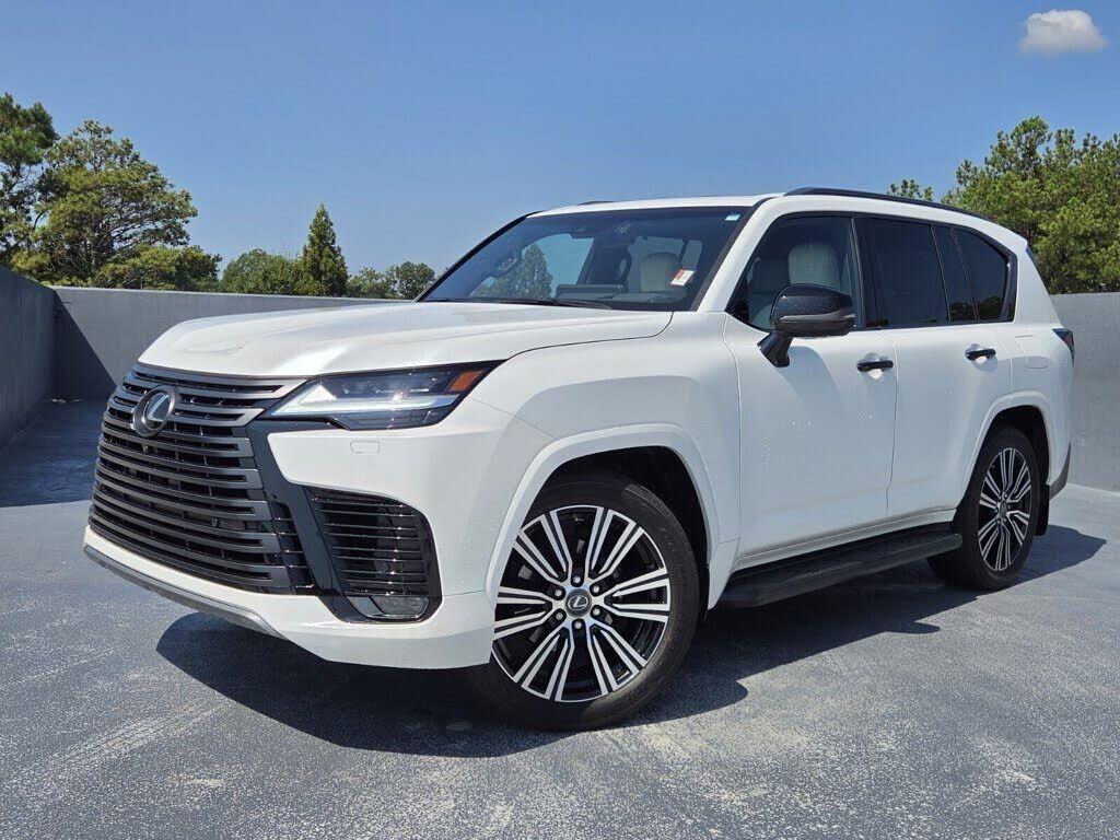 2023 LEXUS LX