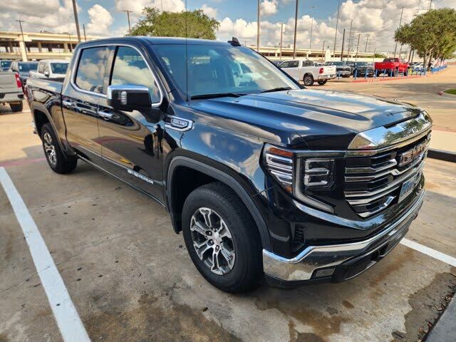 2025 GMC Sierra