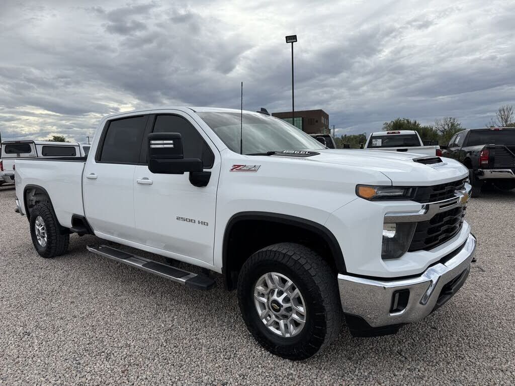 2024 CHEVROLET Silverado HD