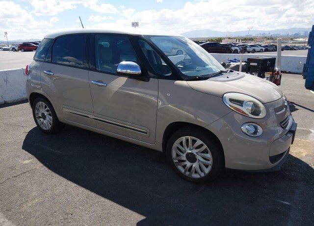 2015 FIAT 500L