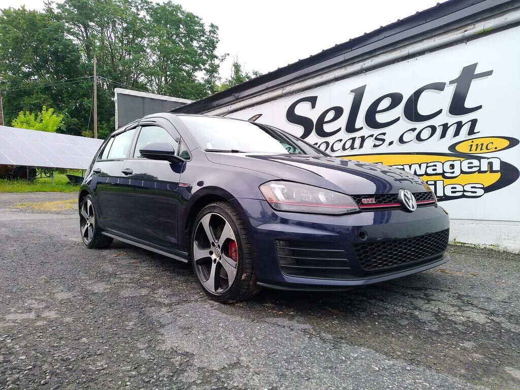 2017 VOLKSWAGEN Golf GTI