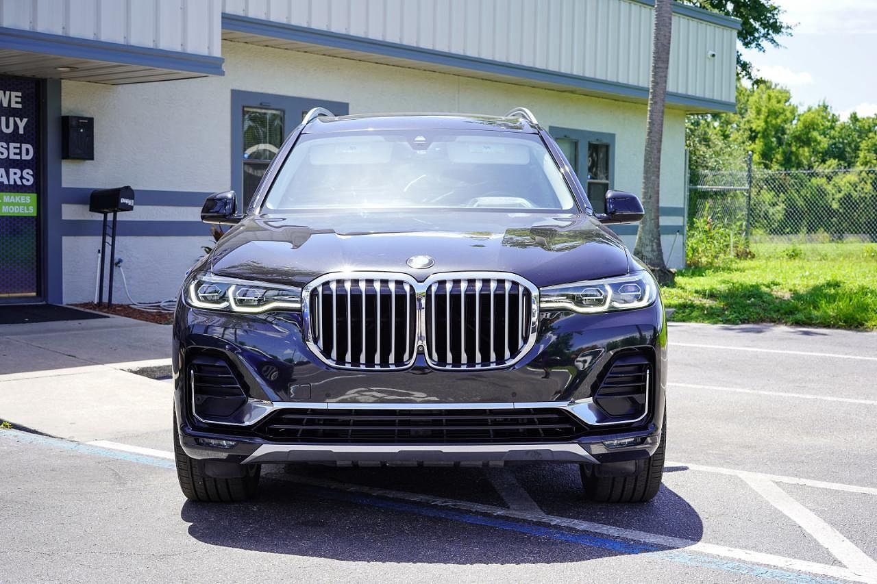 2019 BMW X7