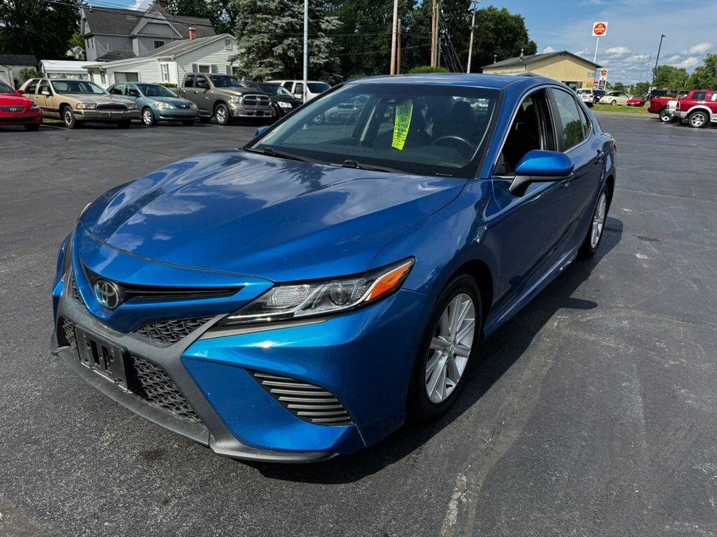 2018 TOYOTA Camry