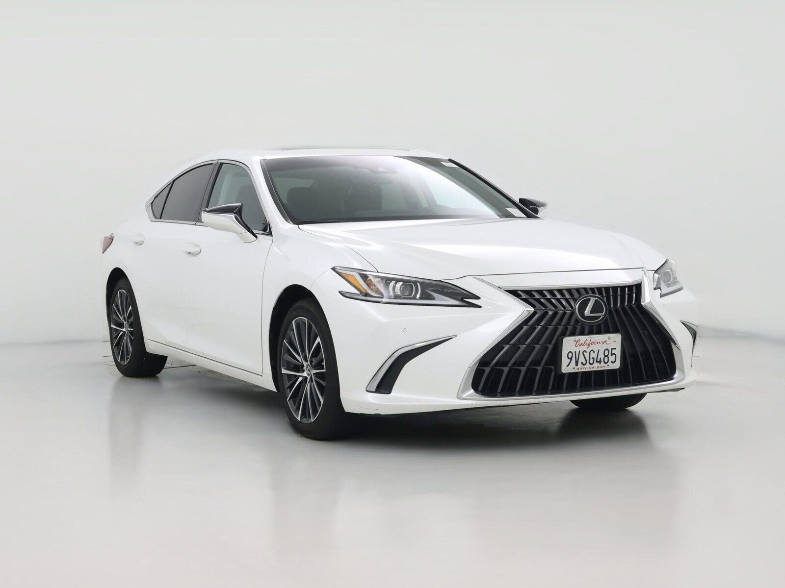 2025 LEXUS ES