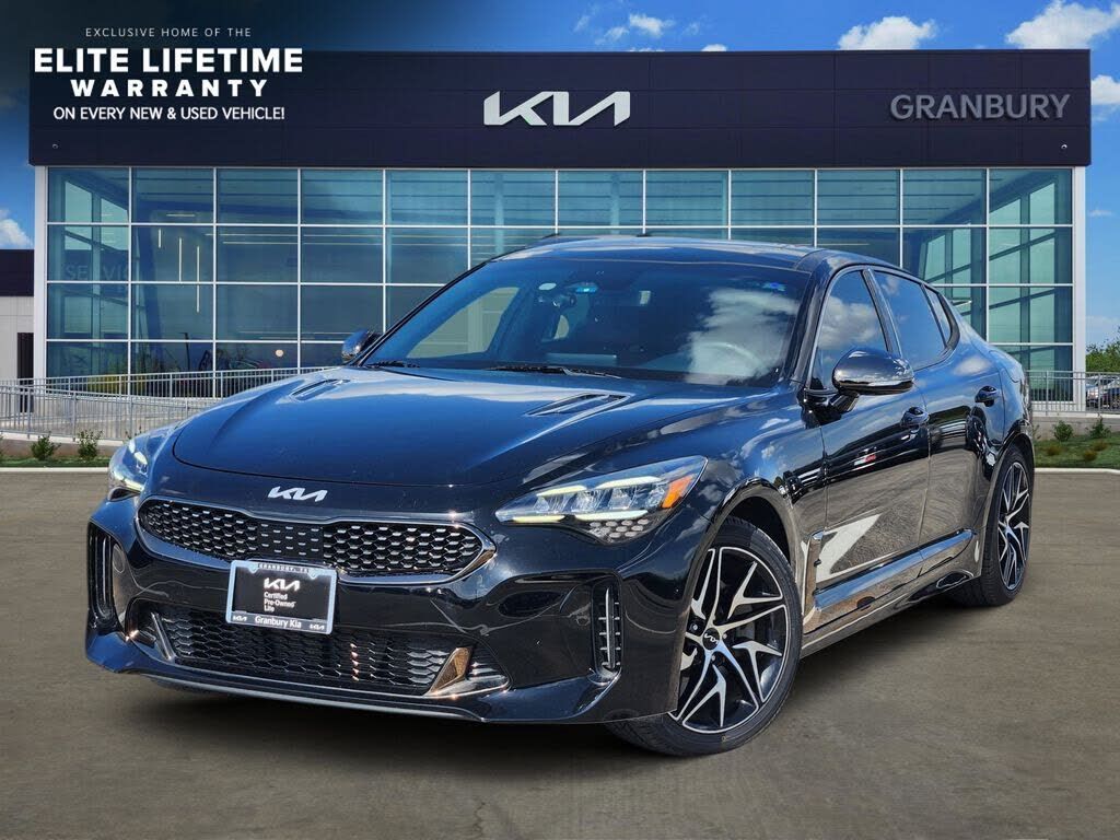 2022 KIA Stinger