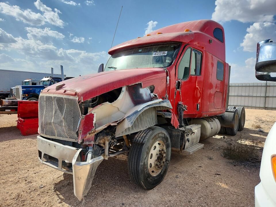 2004 PETERBILT 387
