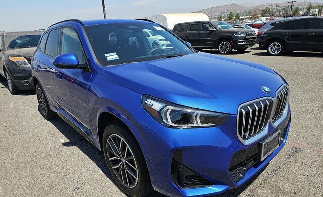 2023 BMW X1
