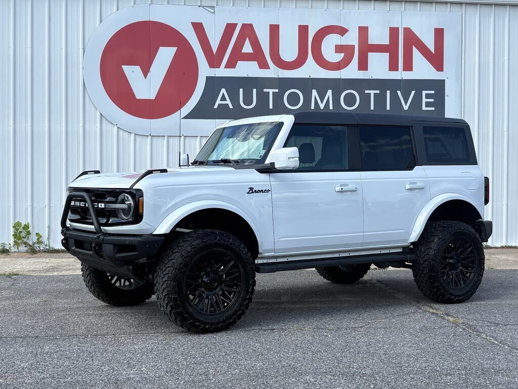 2024 FORD Bronco