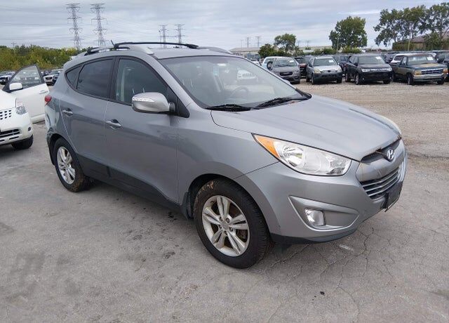2013 HYUNDAI Tucson