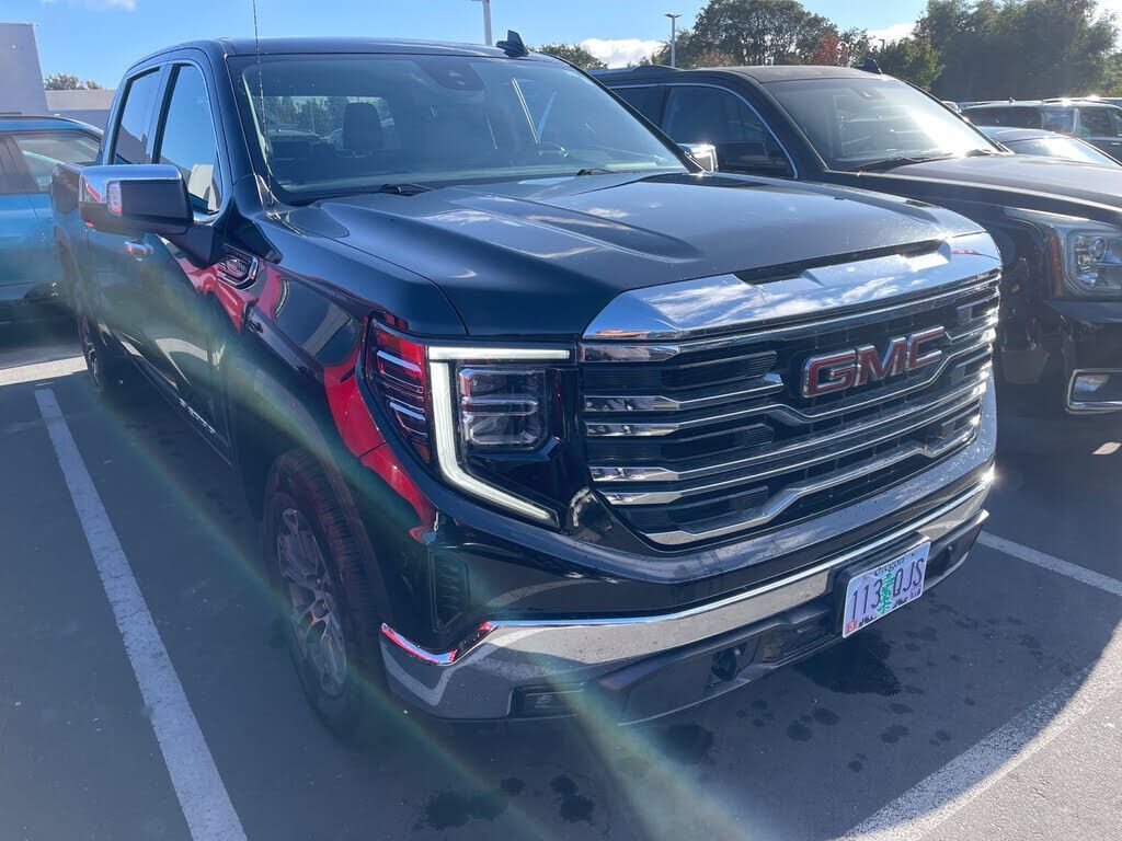 2025 GMC Sierra