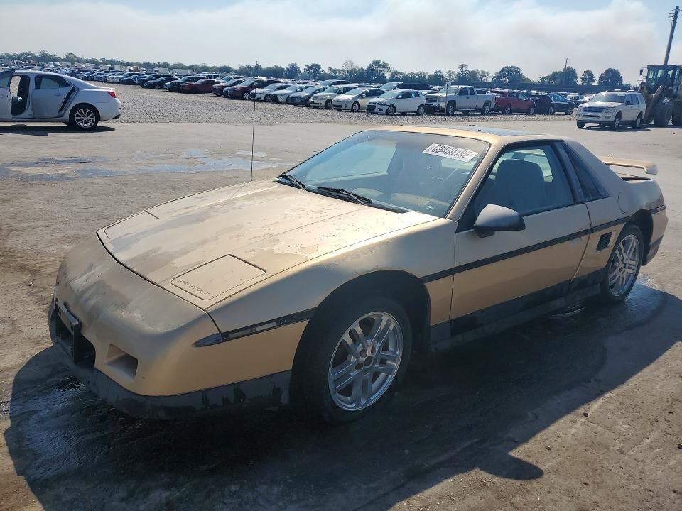 1986 PONTIAC Fiero