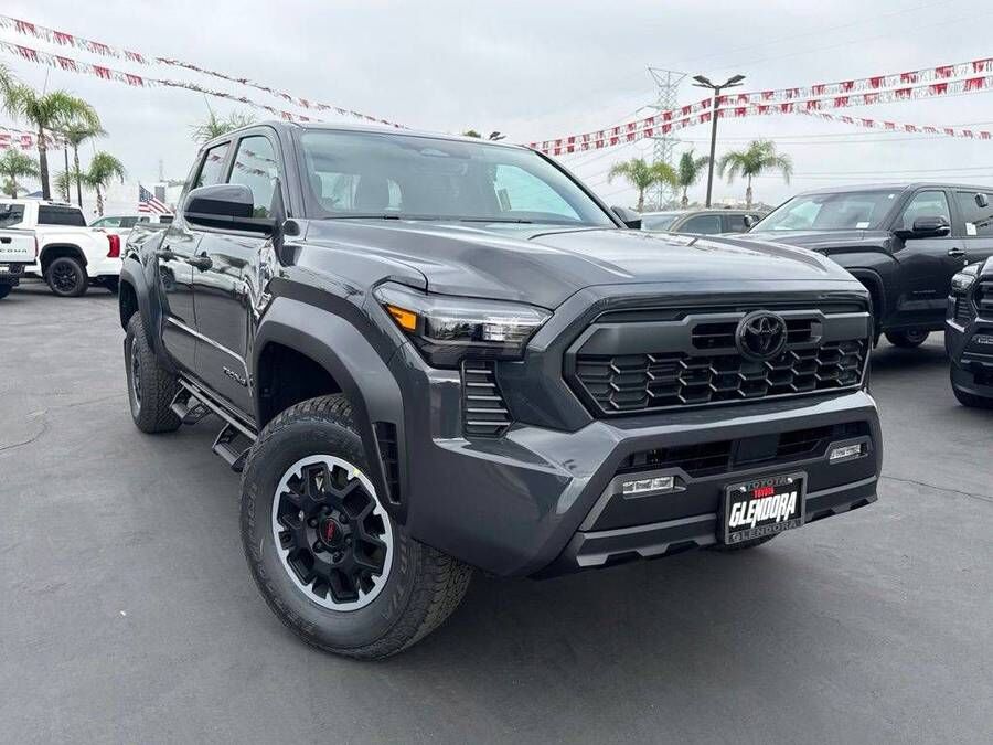 2026 TOYOTA Tacoma