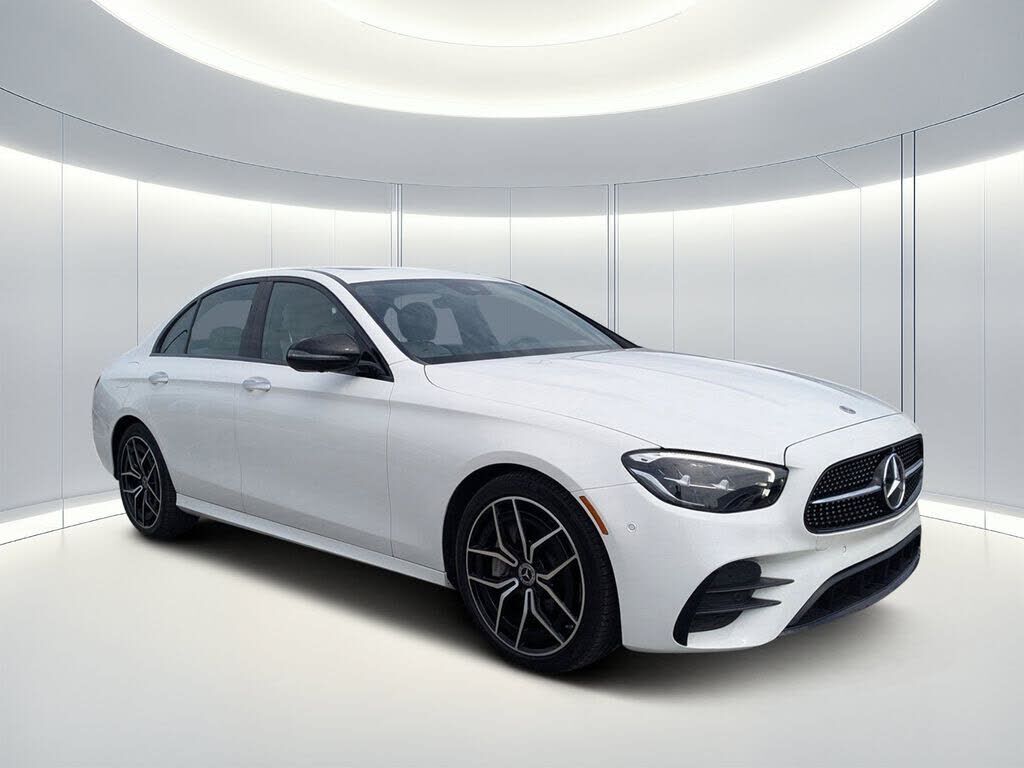 2022 MERCEDES-BENZ E-Class