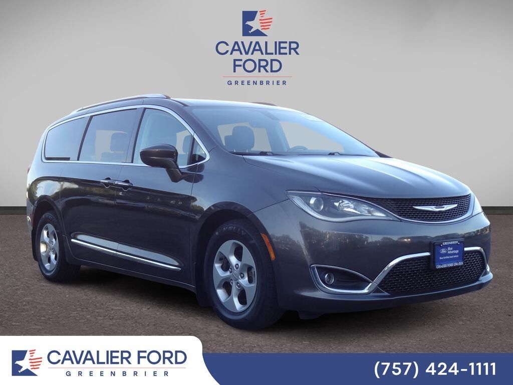 2017 CHRYSLER Pacifica