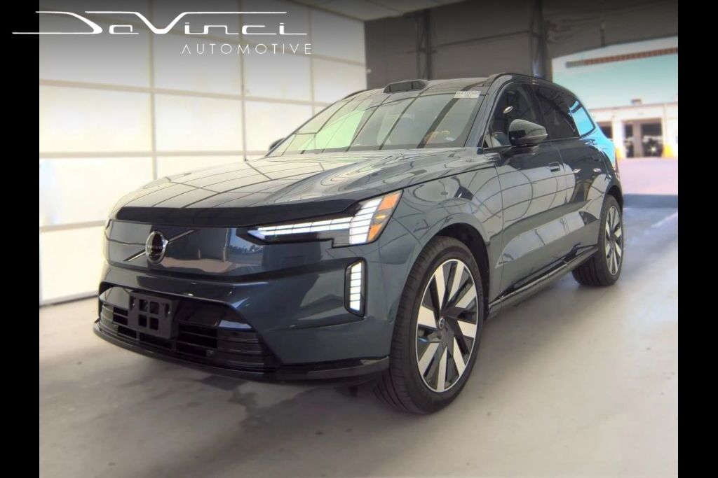 2025 VOLVO EX90
