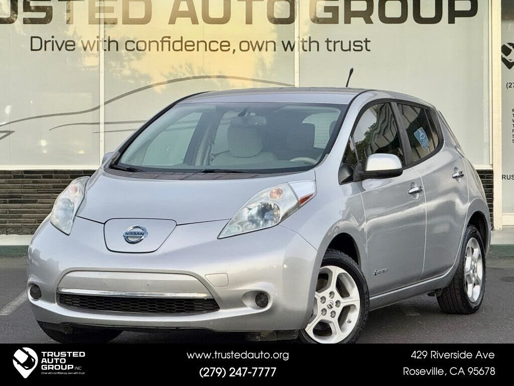 2013 NISSAN Leaf